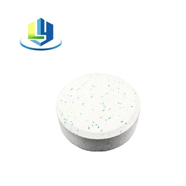Apa tips menggunakan tablet klorin untuk desinfeksi kolam renang?