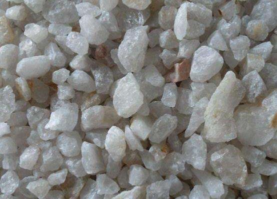 High Purity 99.6% Quartz Silica Sand With Low Iron For Water Treatment